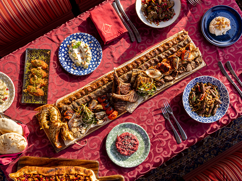 احصل على أفضل عروض الإفطار والسحور في الإمارات عبر تطبيق "مور كريفنغز"